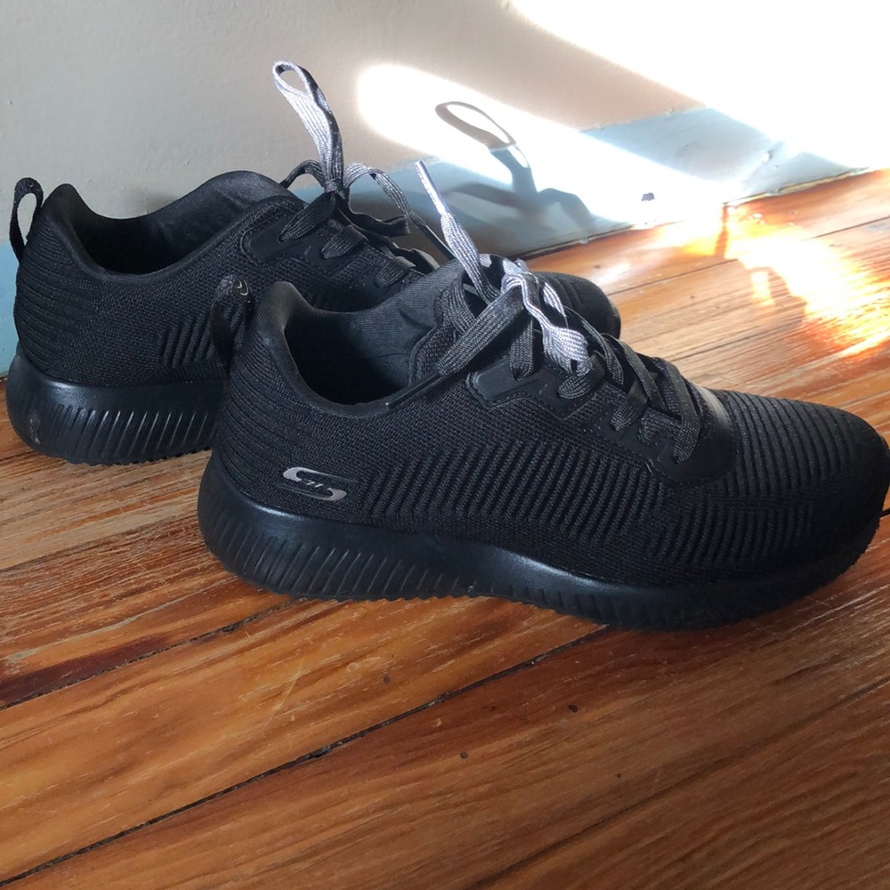 Skechers bobs memory foam sneakers